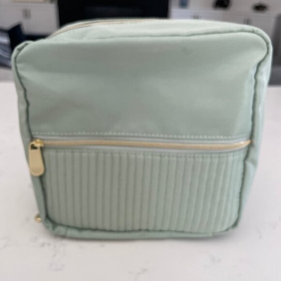 Saje Natural Wellness Cosmetic Toiletry Zip Bag Mint Green Gold Hardware NWOT - Picture 4 of 10